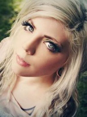 Сказочная девочка Лавита